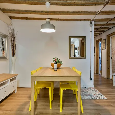 Encanto En Las Ramblas: Espacio Perfecto Para 9 Apartment