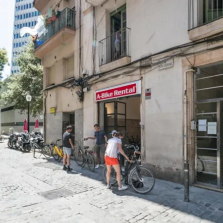 Encanto En Las Ramblas: Espacio Perfecto Para 9 Apartment Barcelona
