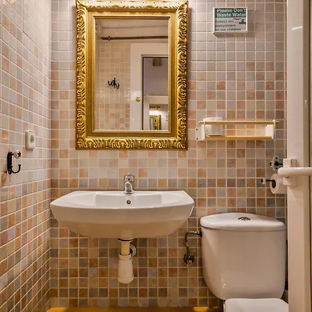 Apartment Encanto En Las Ramblas: Espacio Perfecto Para 9 *